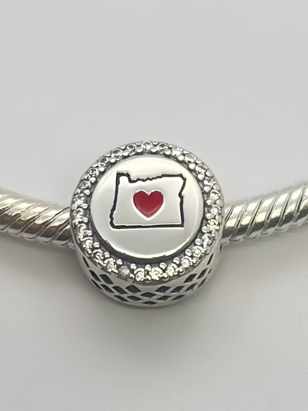 Pandora Oregon Map Exclusive Charm